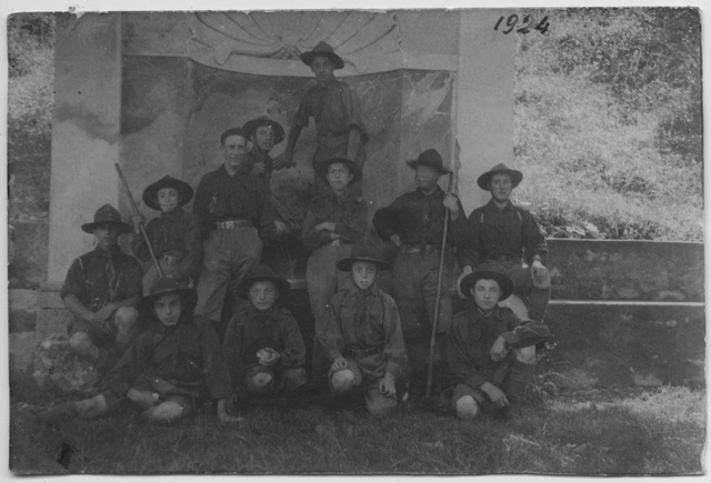 Esploratori di Tesserete in posa