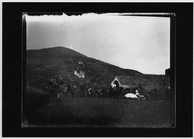 Arrivo della processione sul monte San Lucio