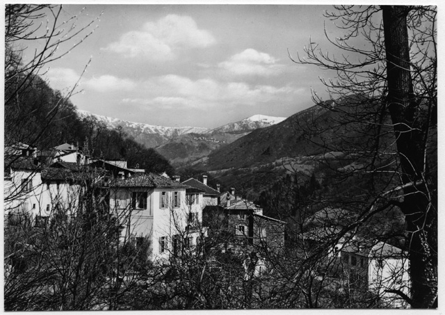 Veduta del paese di Treggia