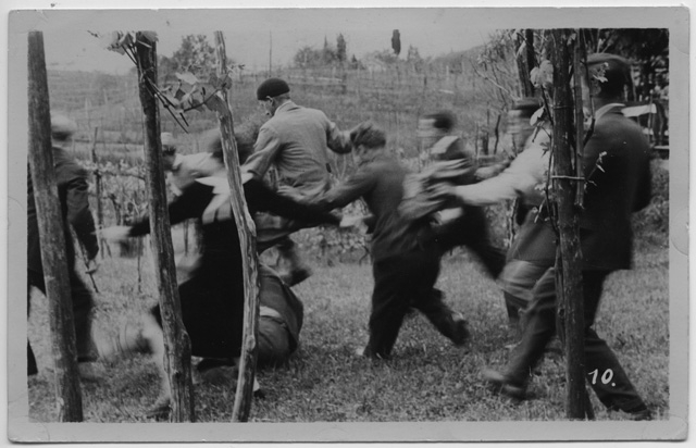 Zuffa tra gli abitanti di Sureggio e quelli di Comano