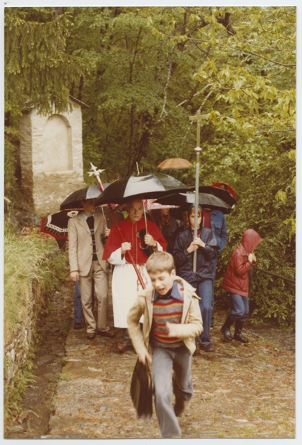 Processione dell'Ascensione verso il Convento di Bigorio