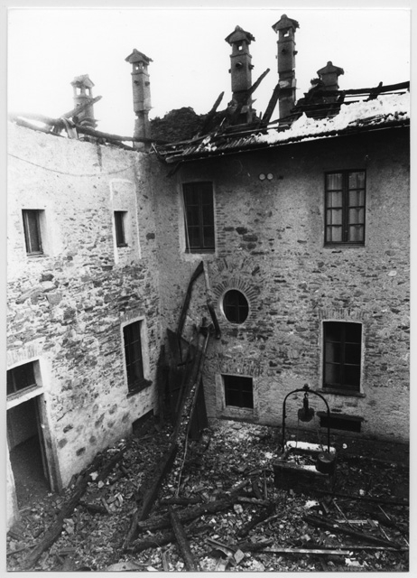 Chiostro del Convento di Bigorio dopo l'incendio