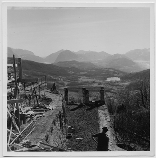 Lavori di restauro all'esterno del Convento di Bigorio