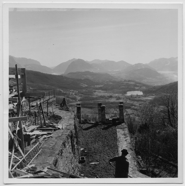 Lavori di restauro all'esterno del Convento di Bigorio