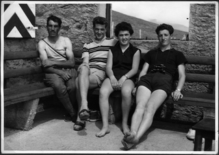 Renato Lucca con Amici alla capanna del Monte Bar