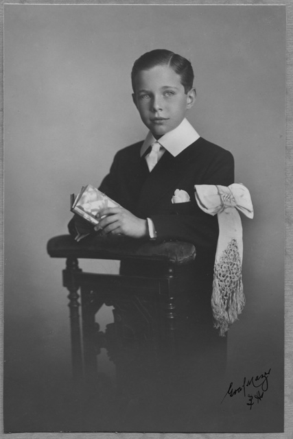 Ritratto di Luigi Giorgio Antonini nel giorno della Prima Comunione