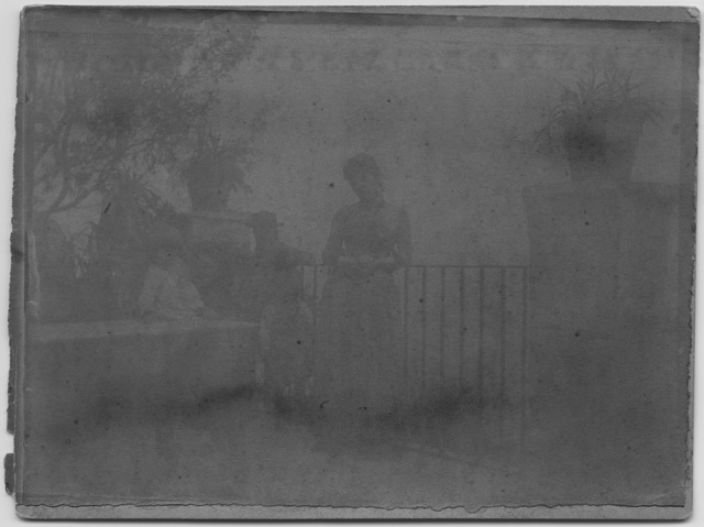 Adele Rossi in terrazza a Posillipo