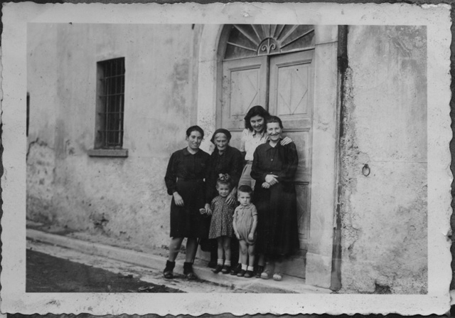 Ritratto della famiglia Fumasoli a Vaglio