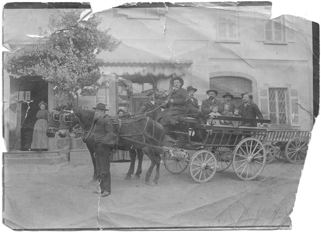 Ritratto di gruppo in carrozza