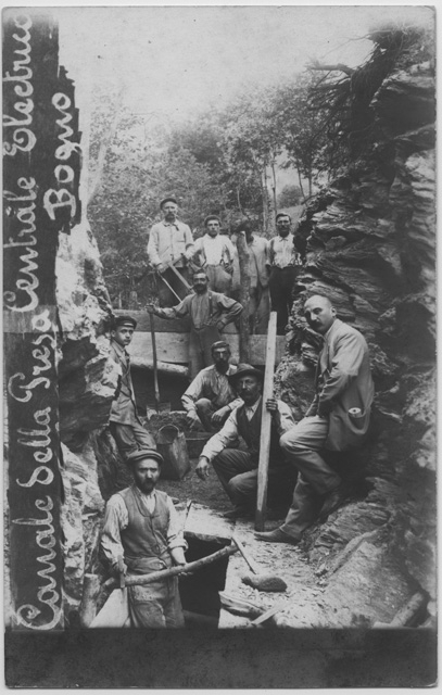 Cartolina della presa della Centrale elettrica di Bogno