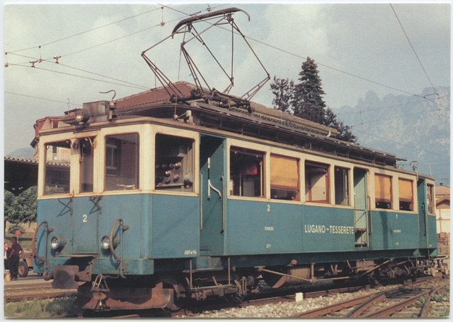 Cartolina della stazione di Tesserete con la ferrovia Lugano-Tesserete