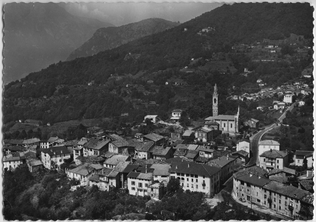 Cartolina di Vaglio con Sala Capriasca