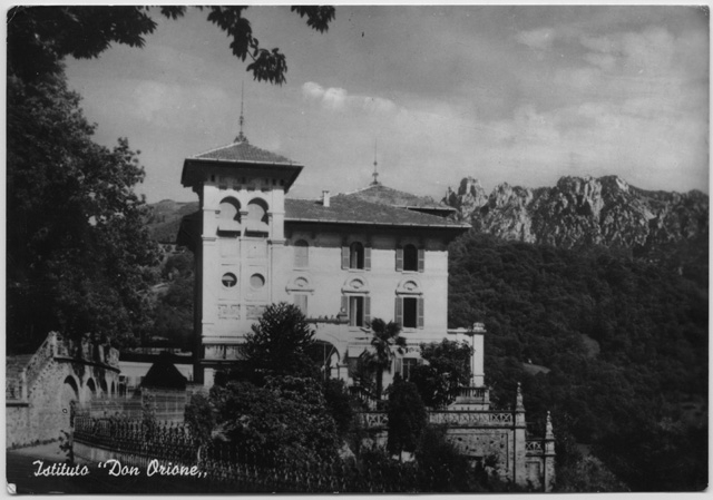 Cartolina dell'Istituto Don Orione a Lopagno