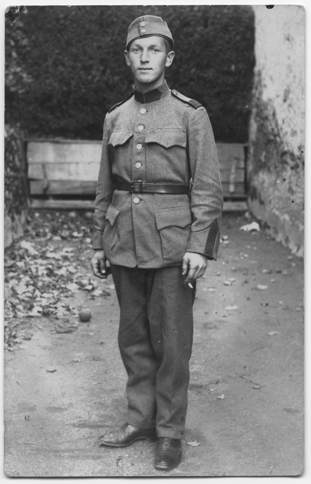 Ritratto di Mario Quirici in divisa