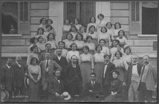 Studentesse di un istituto femminile