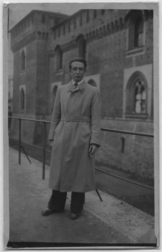 Ugo Gianini a Milano dopo i bombardamenti del 1946