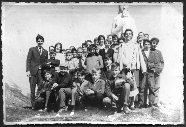 Alunni delle scuole medie di Tesserete in gita sul Passo del Lucomagno