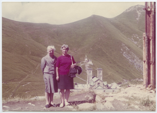 Emma Rezzonico e Maria Rovelli al Santuario di La Salette in Francia