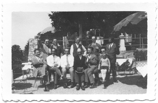 Gruppo in posa in terrazza