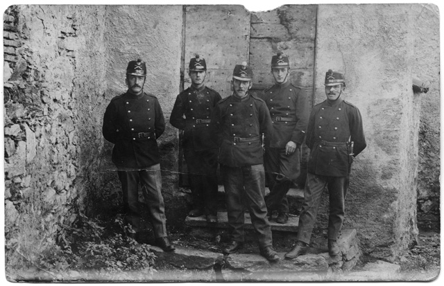 Soldati in posa a Piandera