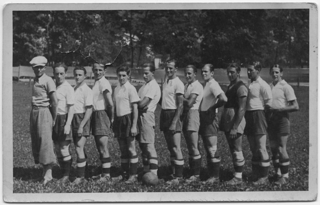 Squadra dei Luganesi con il presidente Mario Valli