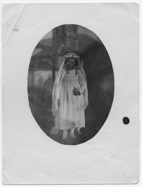 Ritratto di Pia Rovelli in occasione della Prima Comunione