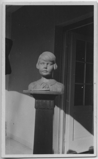 Busto di Annelise Göbbers realizzato da Mario Bernasconi