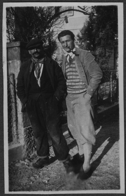 Mario Bernasconi ritratto con un altro uomo