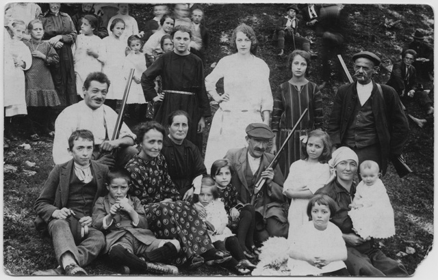 Famiglia Campana all'aperto