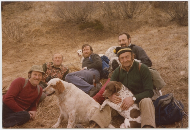 Cacciatori in posa sul Camoghè