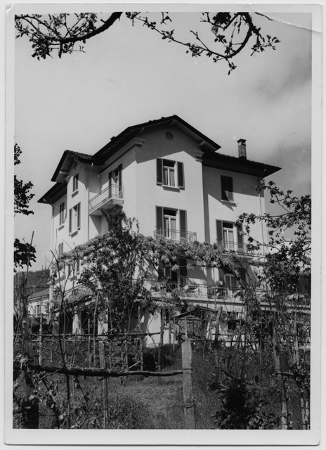 Cartolina dell'Hotel de la Gare a Dino