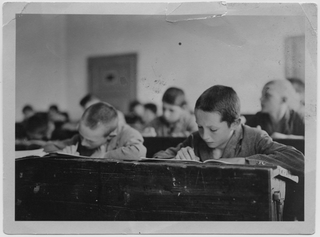 Classe elementare di Sala Capriasca durante una lezione