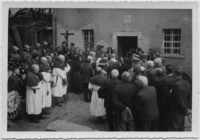 Funerale militare a Bidogno