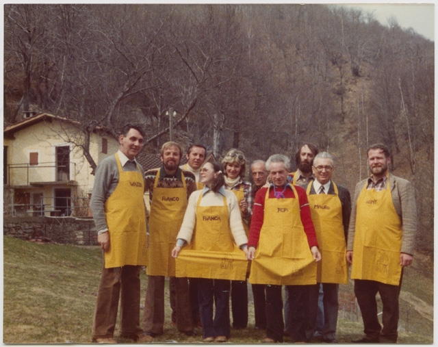 Membri del comitato di carnevale in posa