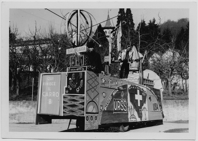 Carro allegorico del gruppo di Tesserete