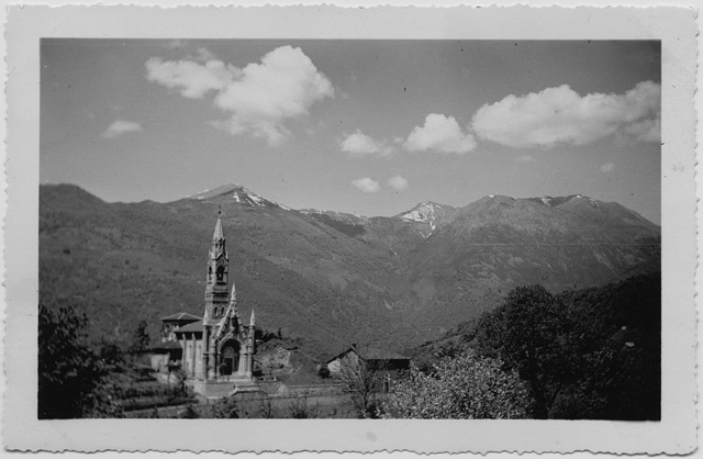 Veduta della chiesa di Sant'Antonio a Vaglio