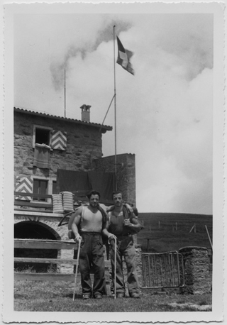 Pastori italiani alla Capanna del Monte Bar