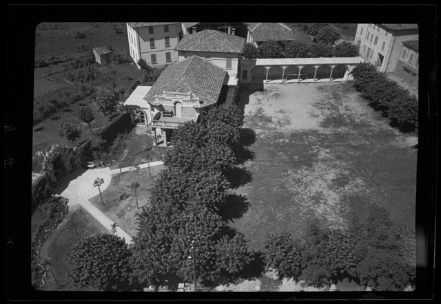 Veduta aerea dell'oratorio di S. Stefano a Tesserete