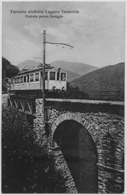 Passaggio del convoglio della ferrovia Lugano-Tesserete sul ponte della Ganna