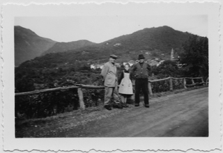 Gruppetto sulla strada a Piccolo Vaglio