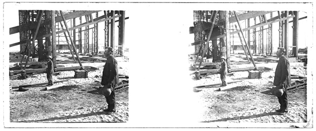 Uomini in un cantiere edile in Egitto