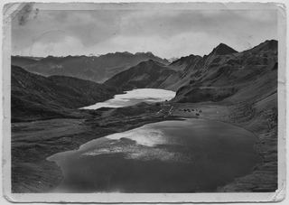 Veduta di Piora con il lago di Cadagno e Ritom