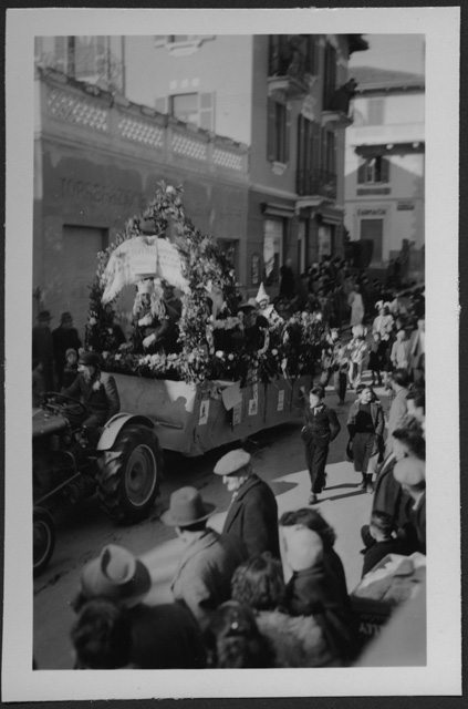 Carro di carnevale a Tesserete