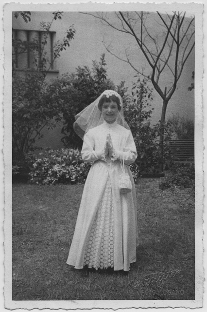 Bambina in occasione della Prima Comunione