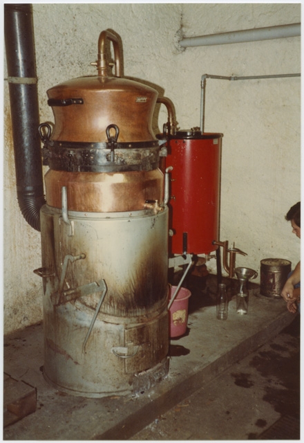 Distillazione della grappa a Cagiallo