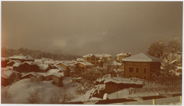 Veduta di Cagiallo innevata
