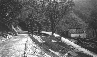 Strada per Gola di Lago