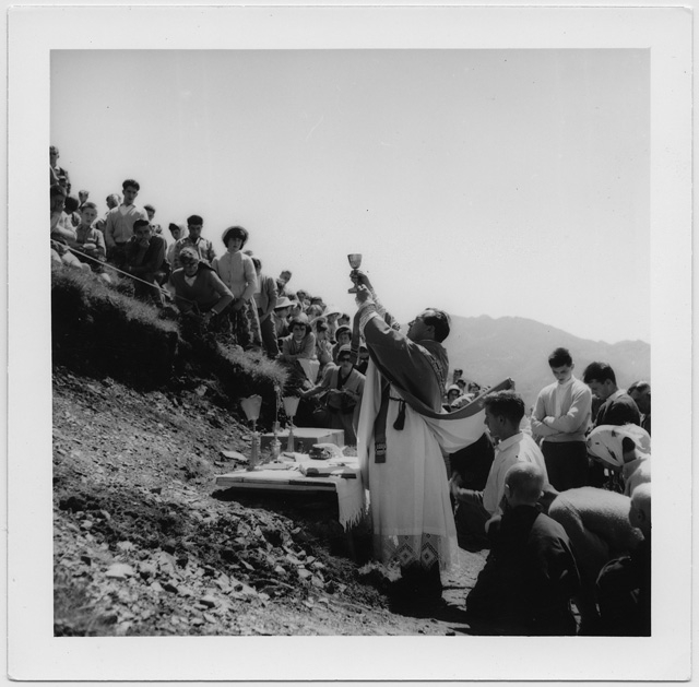 Messa all'aperto alla Sassèra