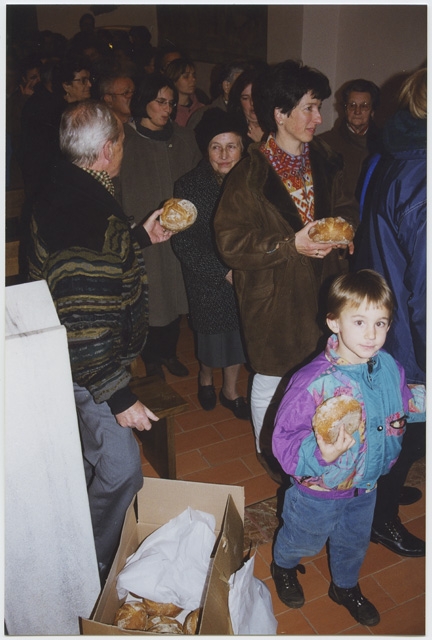 Distribuzione del pane di S. Andrea a Campestro