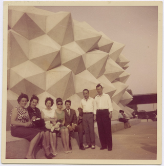 Famiglia Canonica con amici all'Esposizione Universale a Losanna